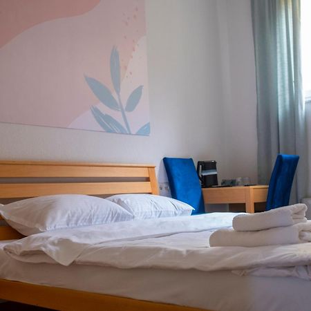 Mint Hotel 프리즈렌 객실 사진